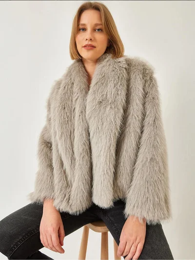 بيانكو لوتشي LUCCI Faux-Fur Coat