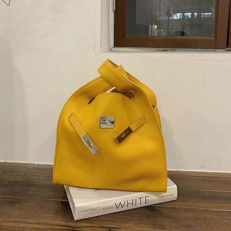 Top Layer Cowhide Vegetable Basket Garbage Bag Shoulder Crossbody Bucket Bag Underarm Bag All-Match Commuter Bag For Women - Image 1