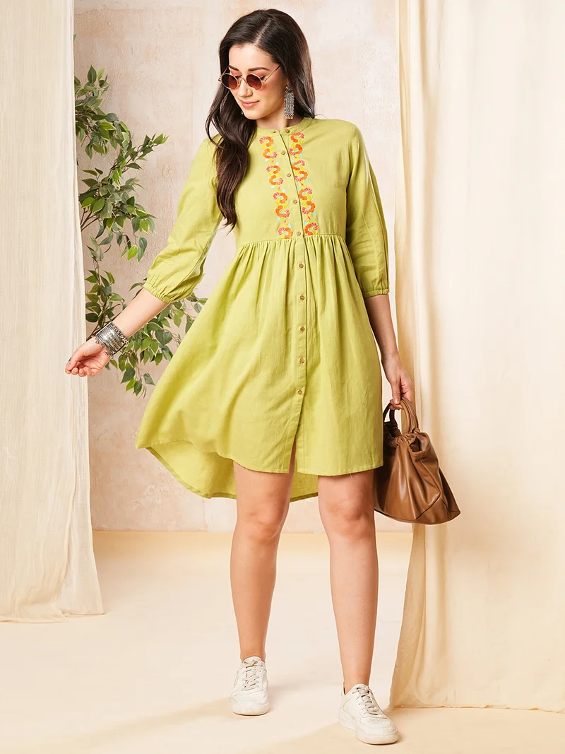 جلو باص Globus Women Green Mandarin Neck Embroidered Yoke Placket A-Line Dress