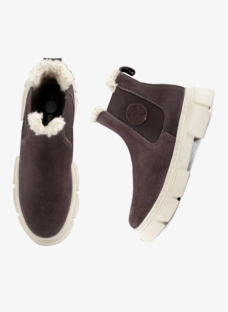 باكا بوتشي أحذية شتوية رجالية بنية من جلد السويد متوسطة الطول بنعل سميك