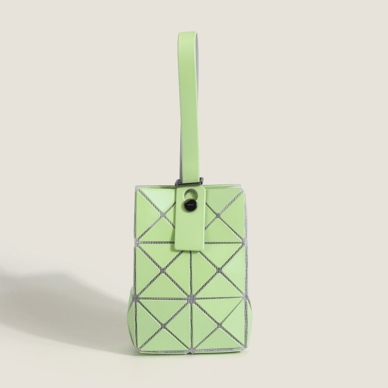 2022 Spring And Women'S Bag Mini Mobile Phone Bag Star Same Style Handbag Rhombic Mini Hand Bag Small Bag - Image 1