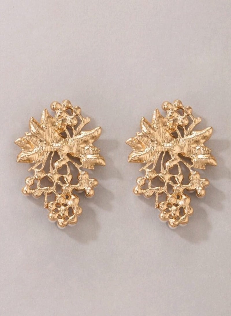 Shein Pearl Decor Leaf Stud Earrings - Image 5