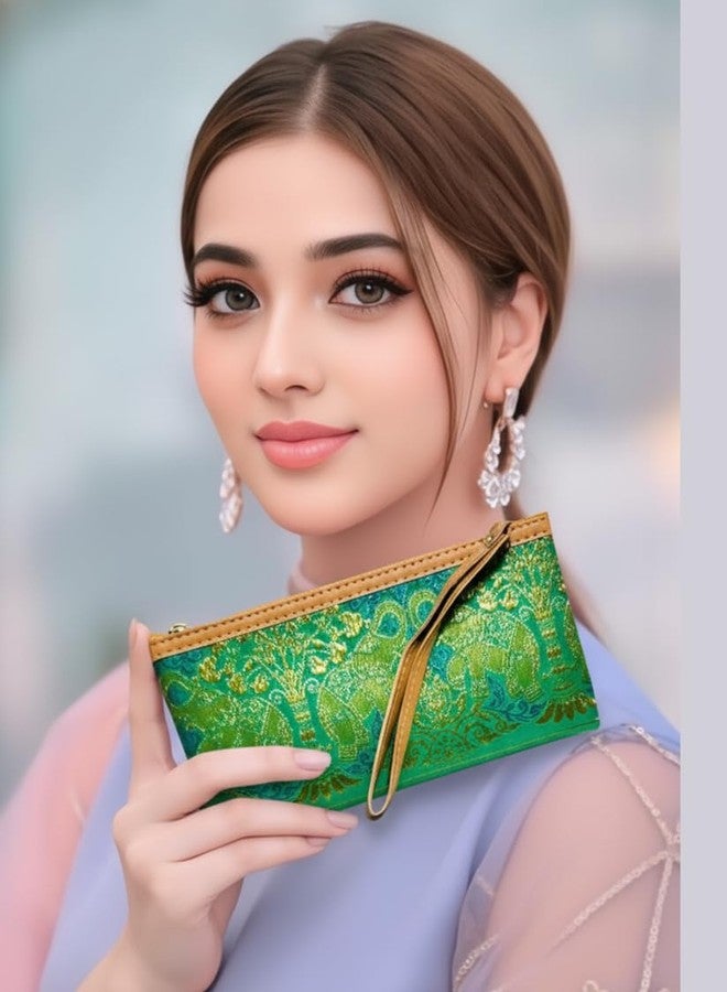 DeLegarde Traditional Brocade Clutch Wallet for Women, Light Green and Gold, 18 x 9.5 cm - Image 3