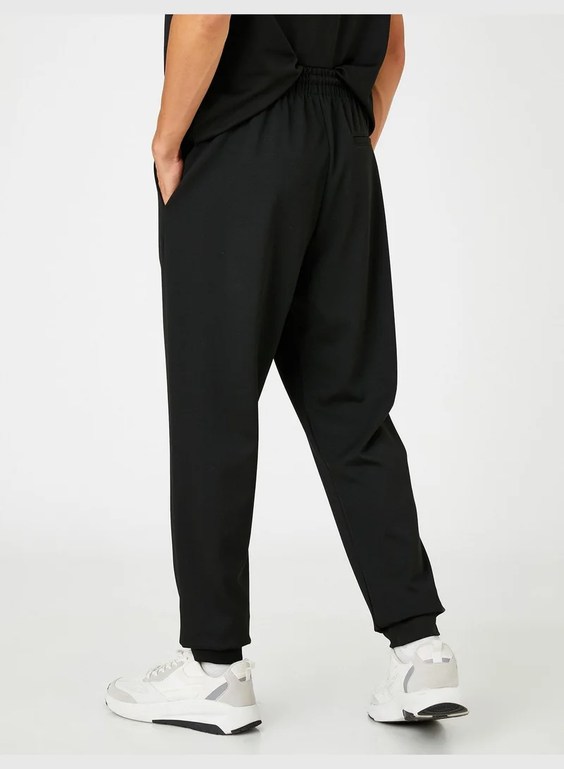 KOTON Basic Jogger Sweatpants Printed Pocket Detailed Drawstring