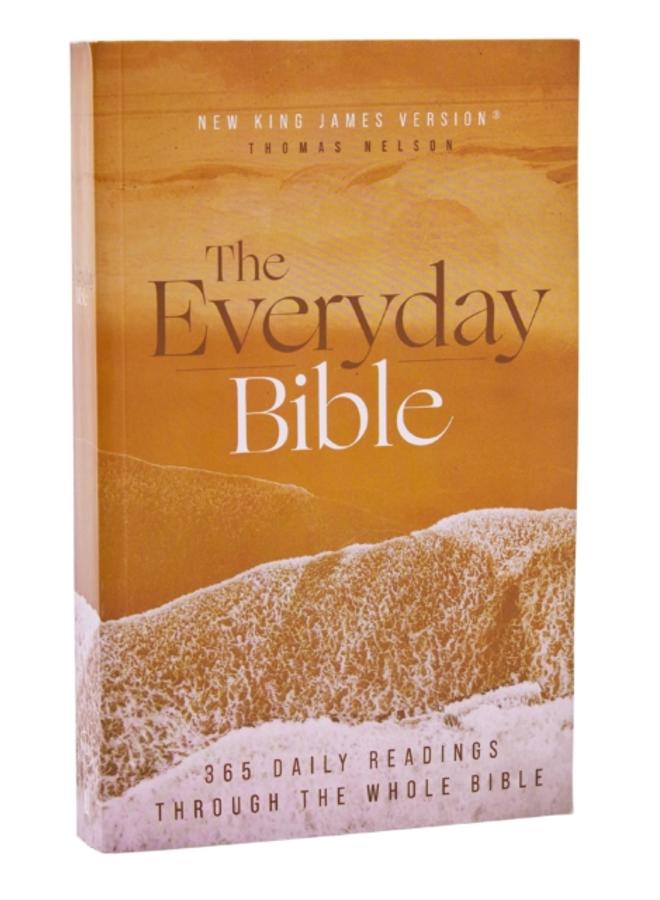 NKJV, The Everyday Bible, Paperback, Red Letter, Comfort Print : 365 Daily Readings Through the Whole Bible 
