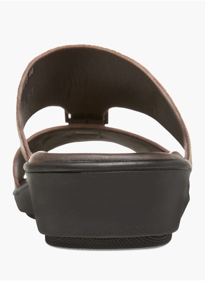 LBL by Shoexpress Men Textured Slip-On Arabic Sandals with Buckle Detail Ramadan Collection  - Image 4