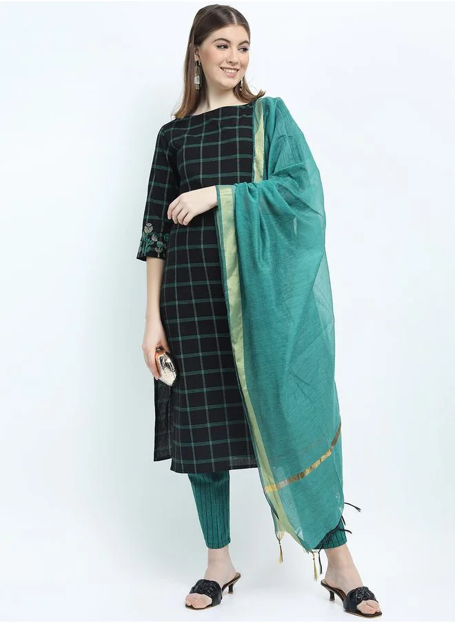 فيشود Women Black & Teal Checked Cotton Kurta Set by Styli