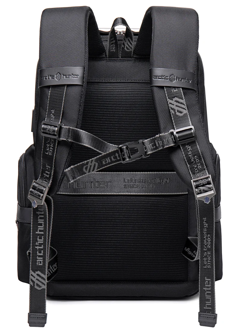 ARCTIC HUNTER Premium Laptop Shoulder Backpack TSA Friendly Opening Water/Scratch Resistant Daypack with Built in USB/Earphone Port for Men and Women B00449 Black