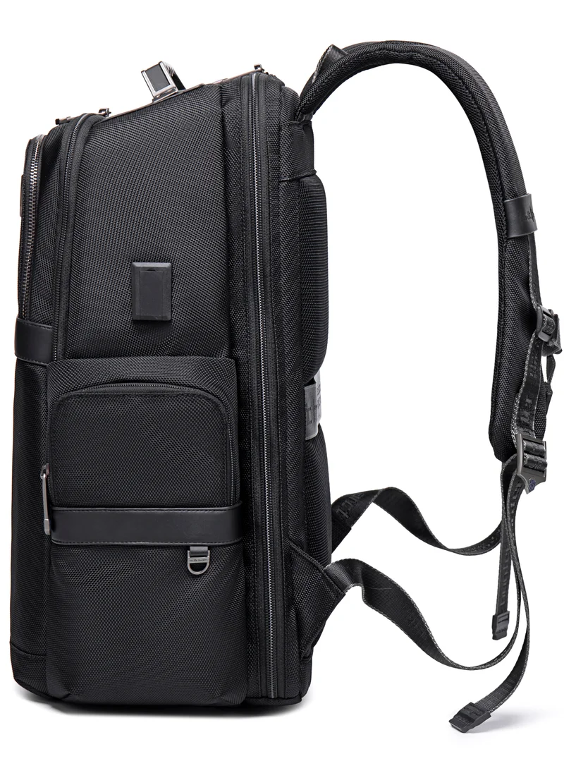 ARCTIC HUNTER Premium Laptop Shoulder Backpack TSA Friendly Opening Water/Scratch Resistant Daypack with Built in USB/Earphone Port for Men and Women B00449 Black