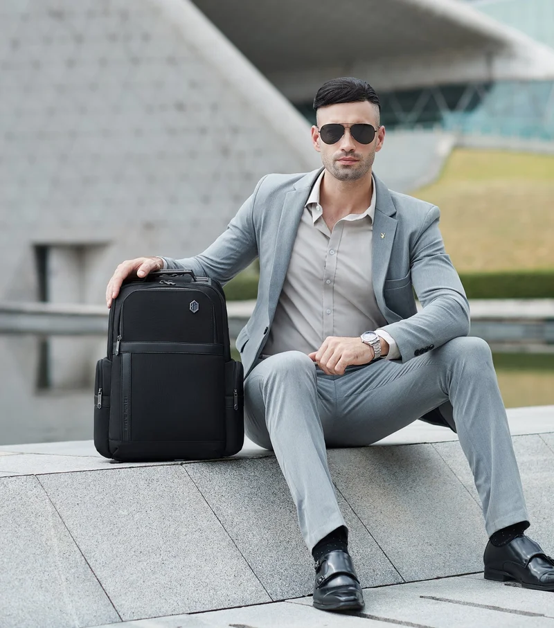 Arctic Hunter Black Premium Laptop Shoulder Backpack TSA Friendly Opening Water/Scratch Resistant Daypack with Built in USB/Earphone Port for Men and Women, B00449, Black  | Best Price UAE