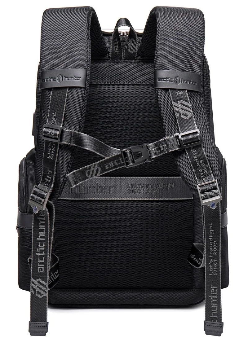 Arctic Hunter Black Premium Laptop Shoulder Backpack TSA Friendly Opening Water/Scratch Resistant Daypack with Built in USB/Earphone Port for Men and Women, B00449, Black  | Best Price UAE