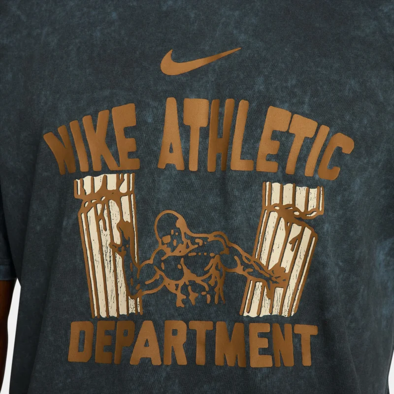 Nike Green Men's Max90 Gym Heritage T-Shirt for Men | Best Price UAE