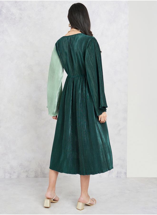 Styli Plisse Colorblock A-Line Midi Dress  - Image 4