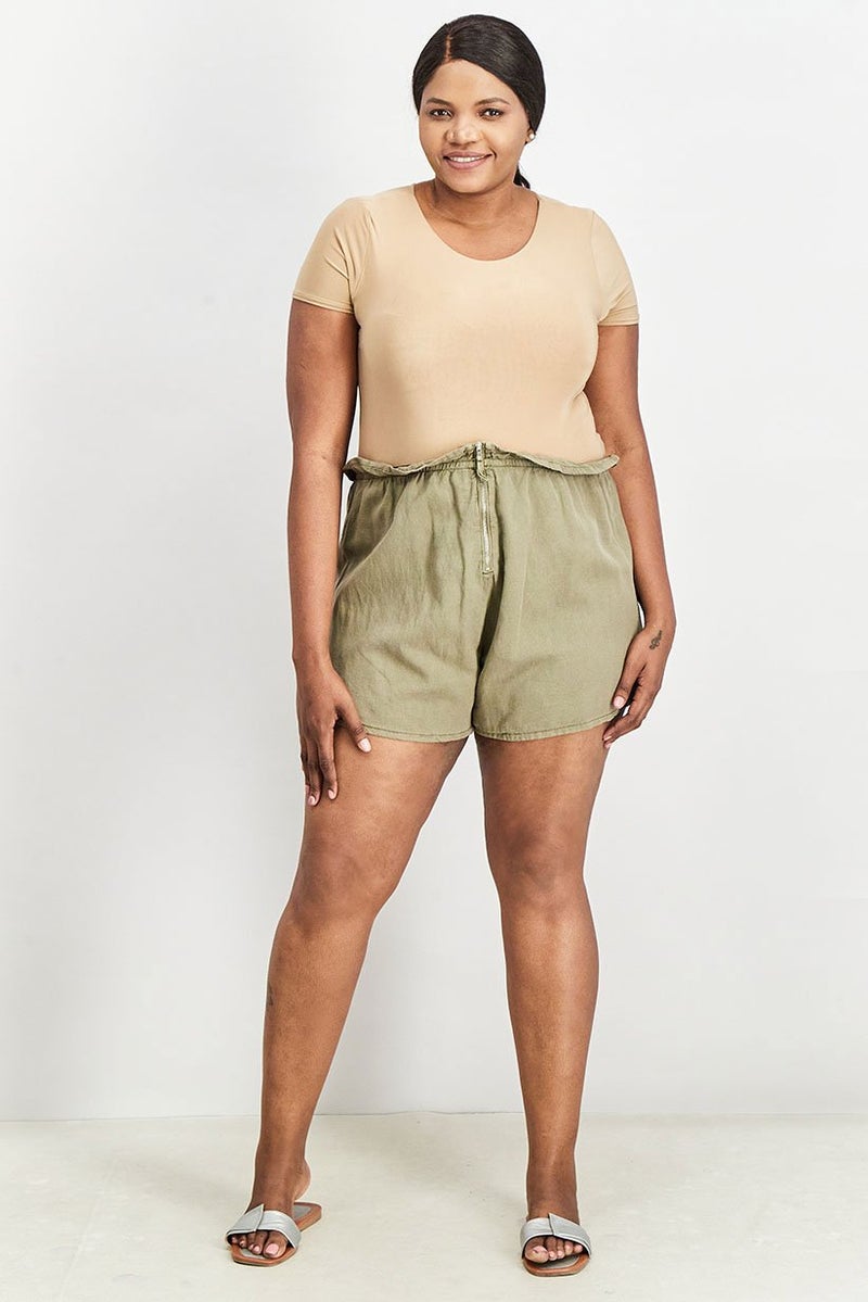 Asos Design Women Curve Size Plain Basic Shorts, Olive - Image 4