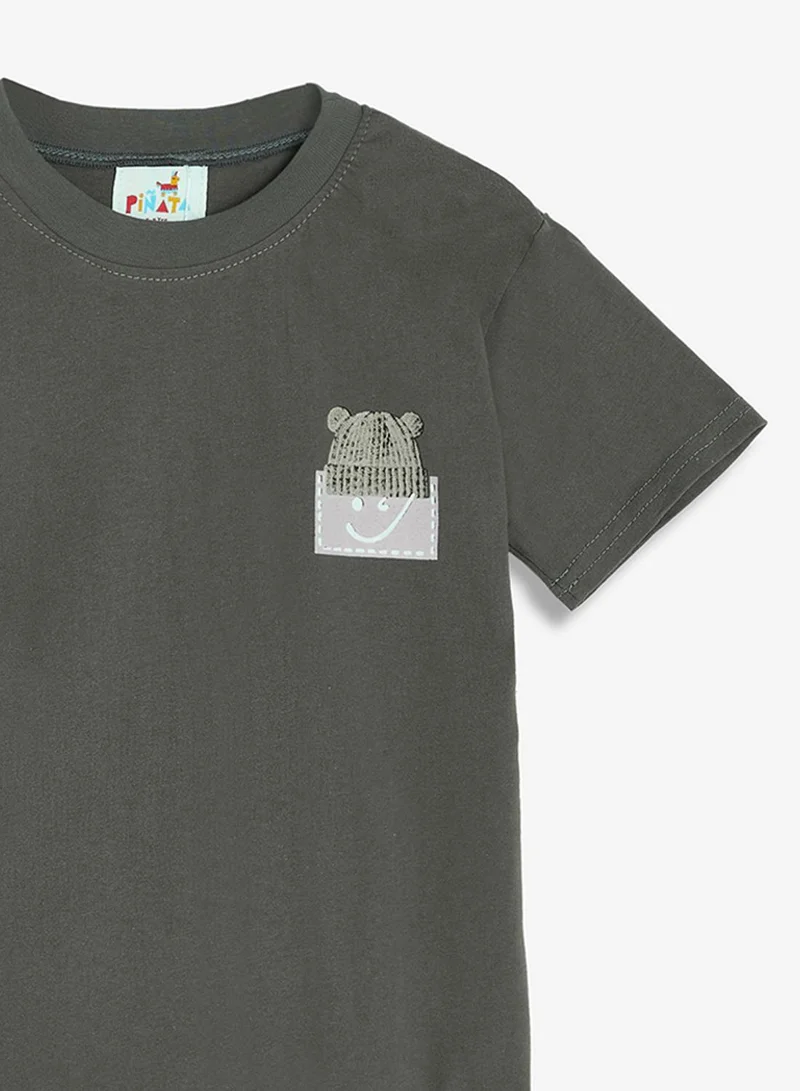 Pinata  Smiley Hat Print Cotton Tshirt for Men | Best Price UAE