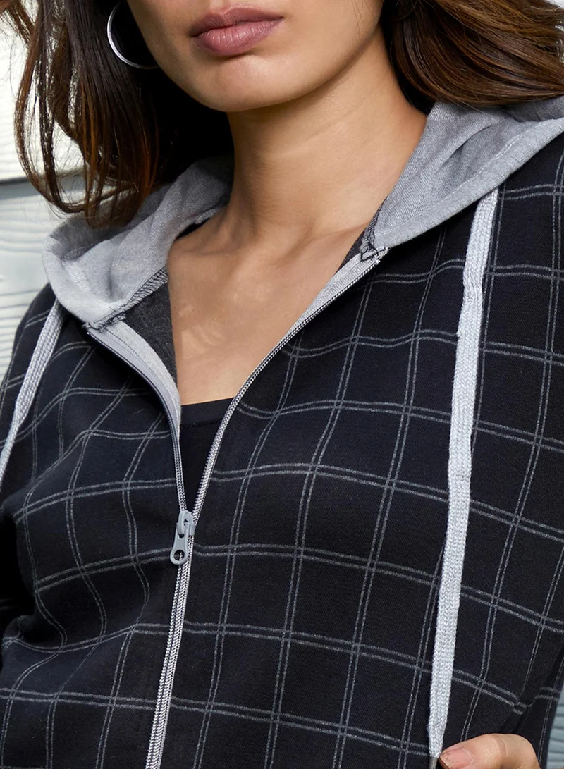 كامبوس سوترا Women's Midnight Black Zip-Front Graph Check Hoodie