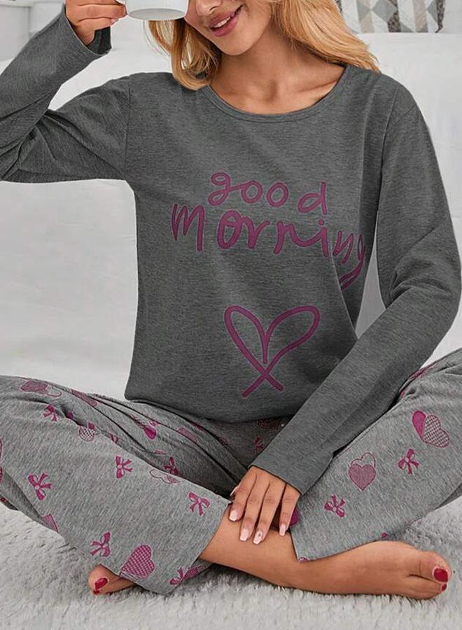 تايك تو طقم تيشيرت بطبعة عبارة مع بنطال بطبعة قلب - Image 5