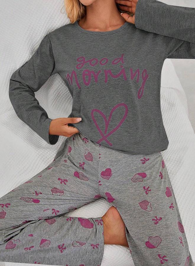 تايك تو طقم تيشيرت بطبعة عبارة مع بنطال بطبعة قلب - Image 3