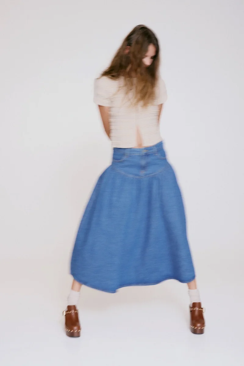 H&M Gathered denim skirt