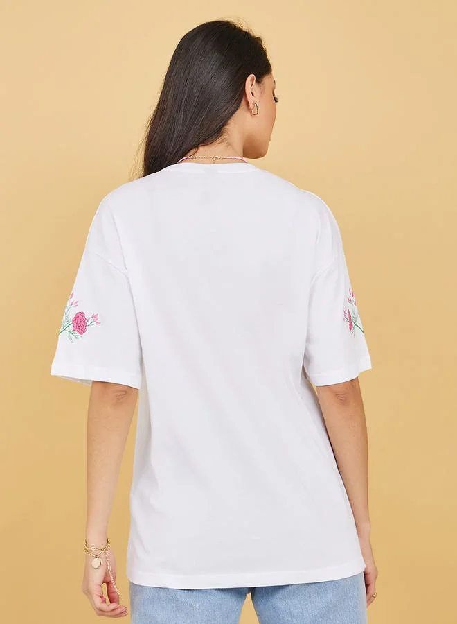 Styli Oversized Embroidered Raglan Sleeves T-shirt
