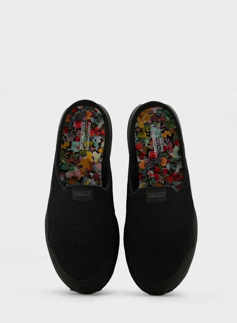 SKECHERS Go Walk 6