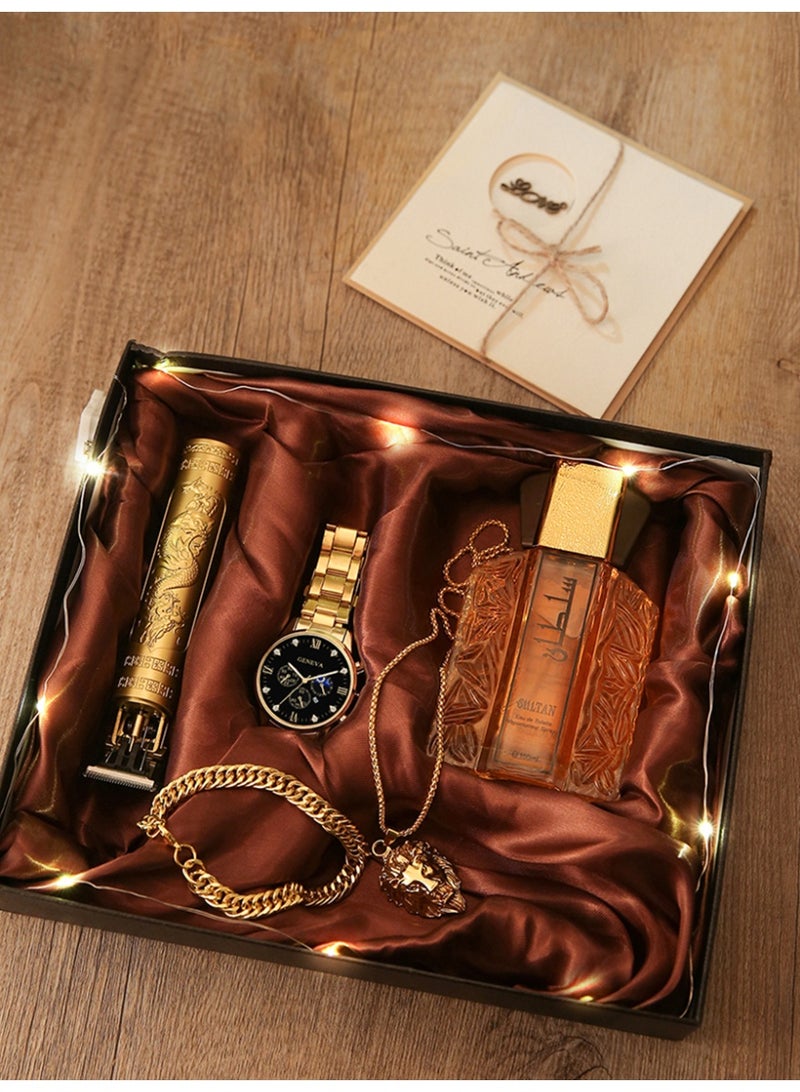 خيار أنيق للرجال والسادة ساعة الوجه الأسود الذهبي + سوار واحد + قلادة أسد + عطر + مصفف شعر + بطاقة تحية رائعة ، مناسبة لعيد الميلاد وهدايا العطلات للأصدقاء والعائلة والأقارب. - Image 1