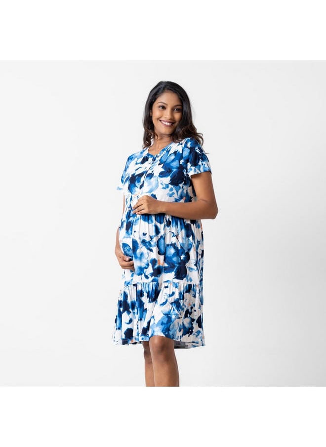 Aadaraya All-Over Floral Print Maternity Sleepshirt with Short Sleeves - pzsku/ZD1EFF7BE563DC5187D88Z/45/_/1728466396/bfcc2863-97be-481b-b3ff-a9e3ecfd6001