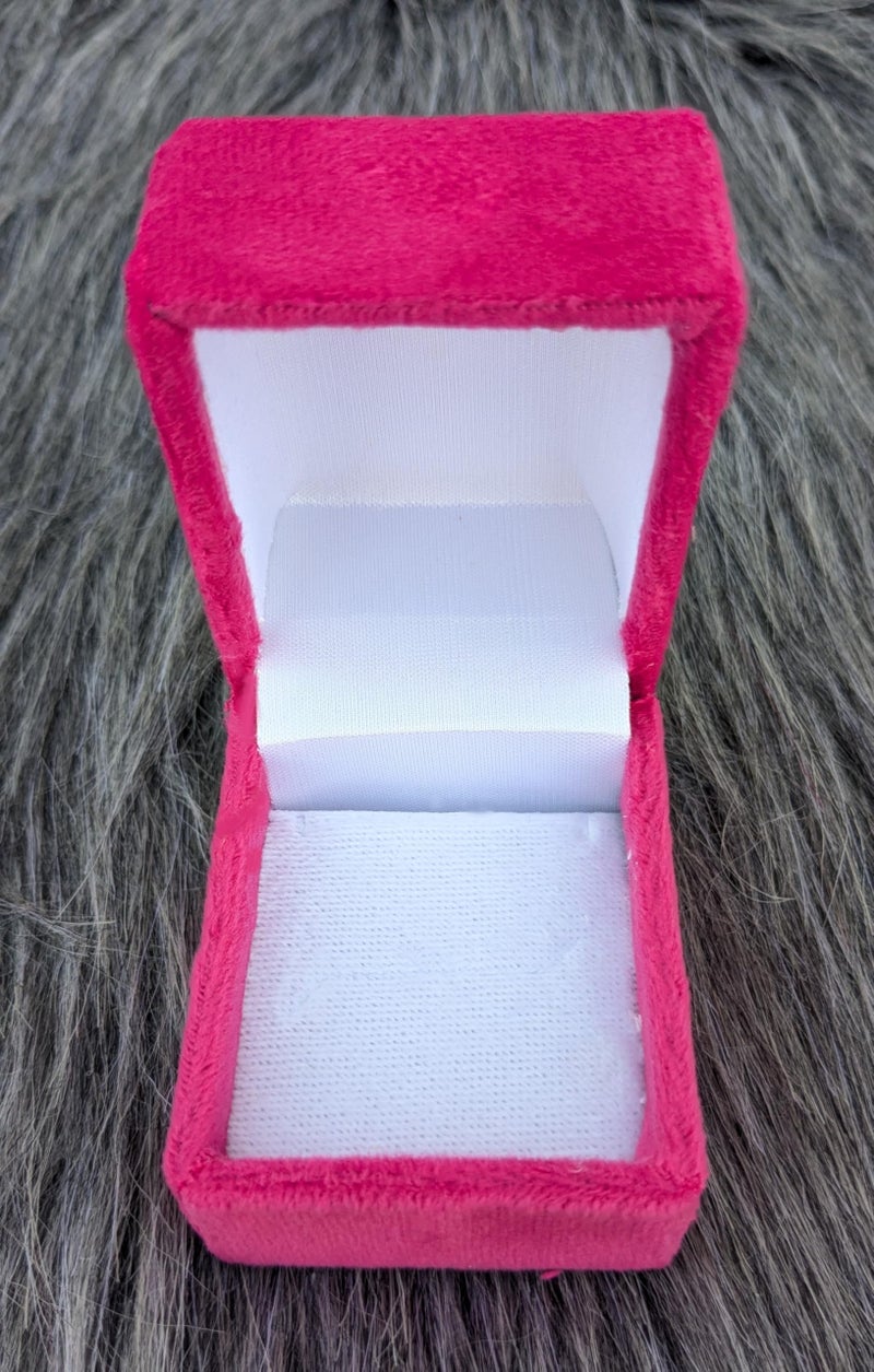 Luxury Soft Velvet Jewelry Box - Suitable for Rings, Pendants and Gifts (Pink) - Image 3