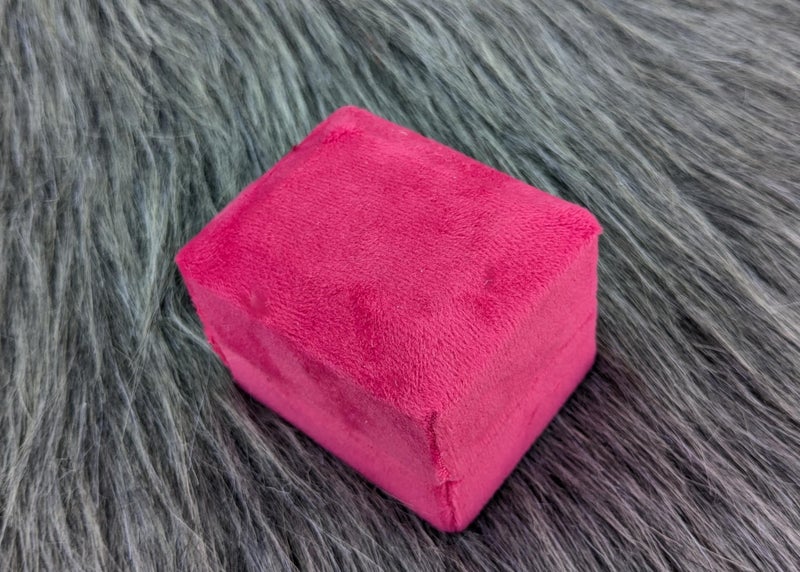Luxury Soft Velvet Jewelry Box - Suitable for Rings, Pendants and Gifts (Pink) - Image 2