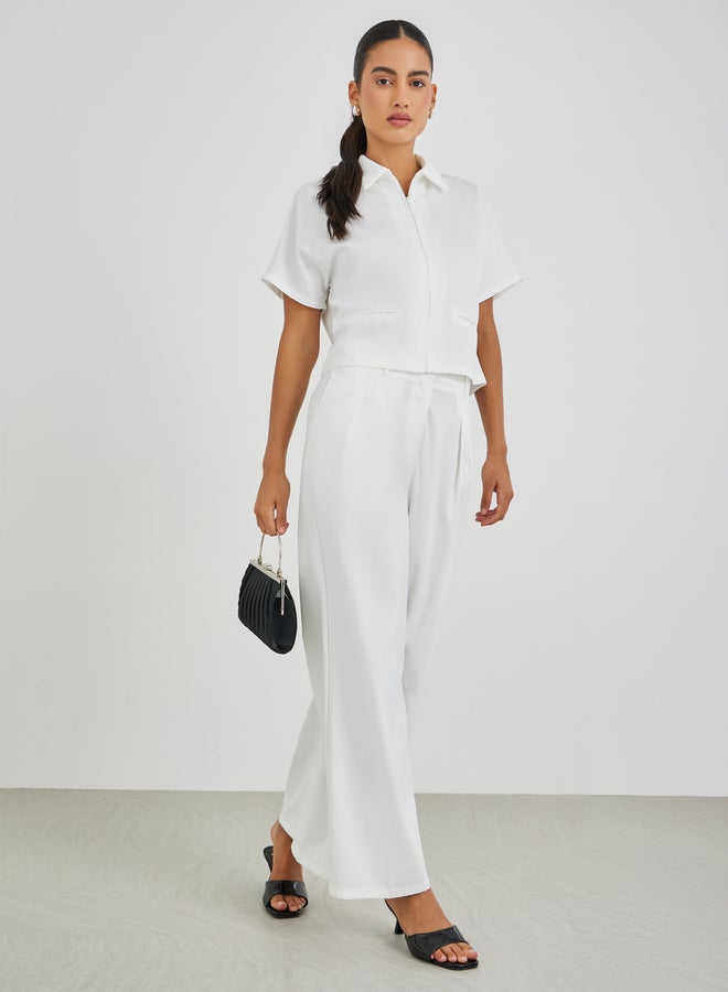 Styli Solid Spread Collar Front Zipper Shirt - Image 2