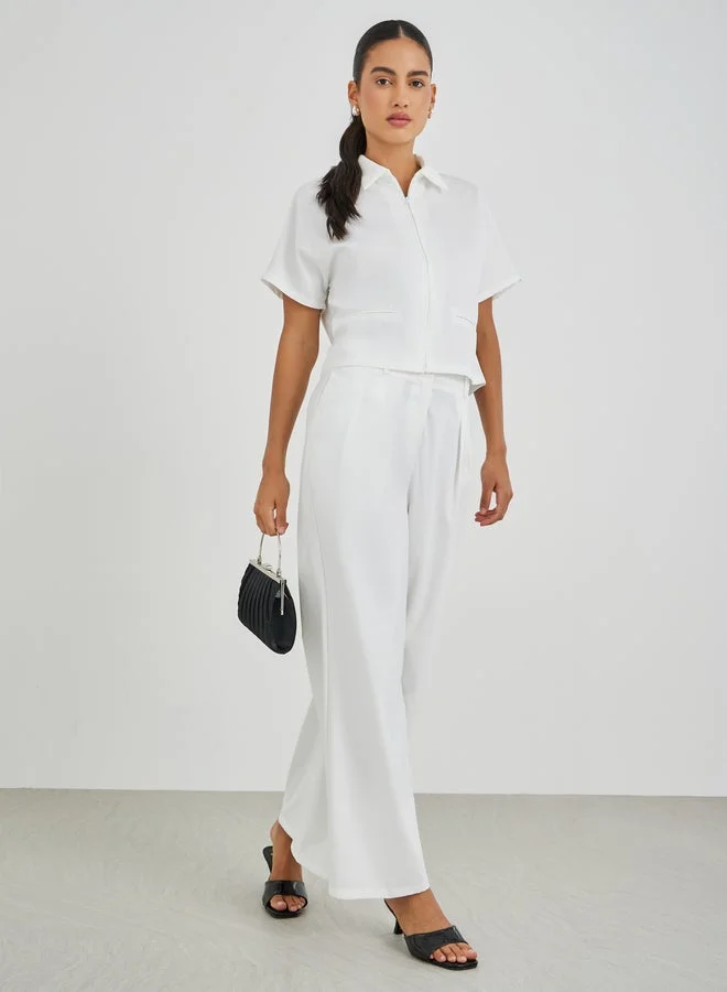 Styli Solid Spread Collar Front Zipper Shirt