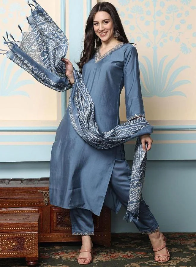 آي شين طقم كورتا وبنطال مع شال بلون رمادي بخليط حرير