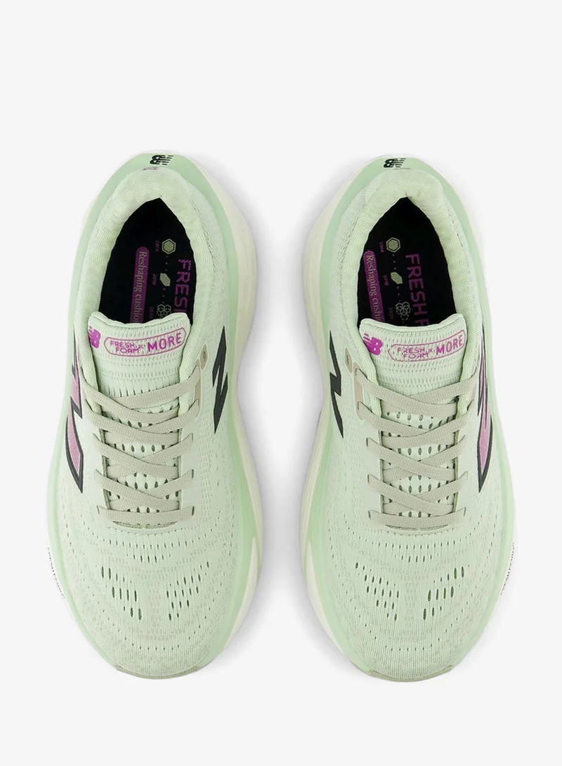 نيو بالانس المزيد من السنيكرز