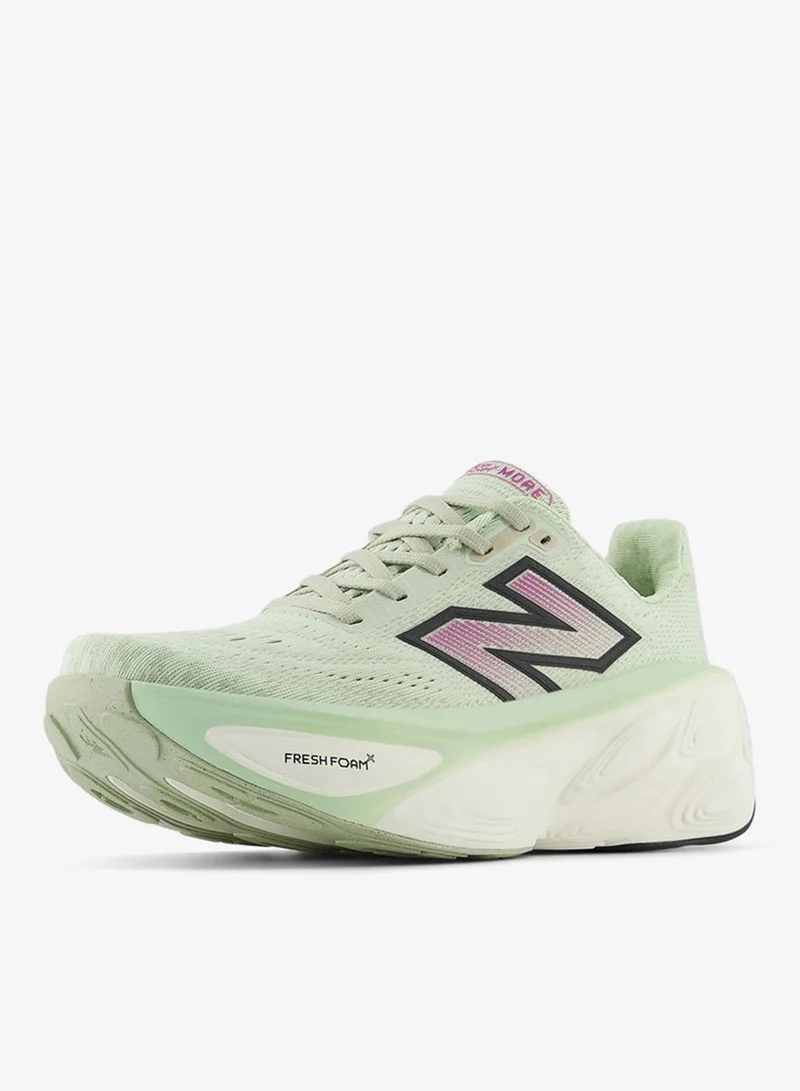 نيو بالانس المزيد من السنيكرز