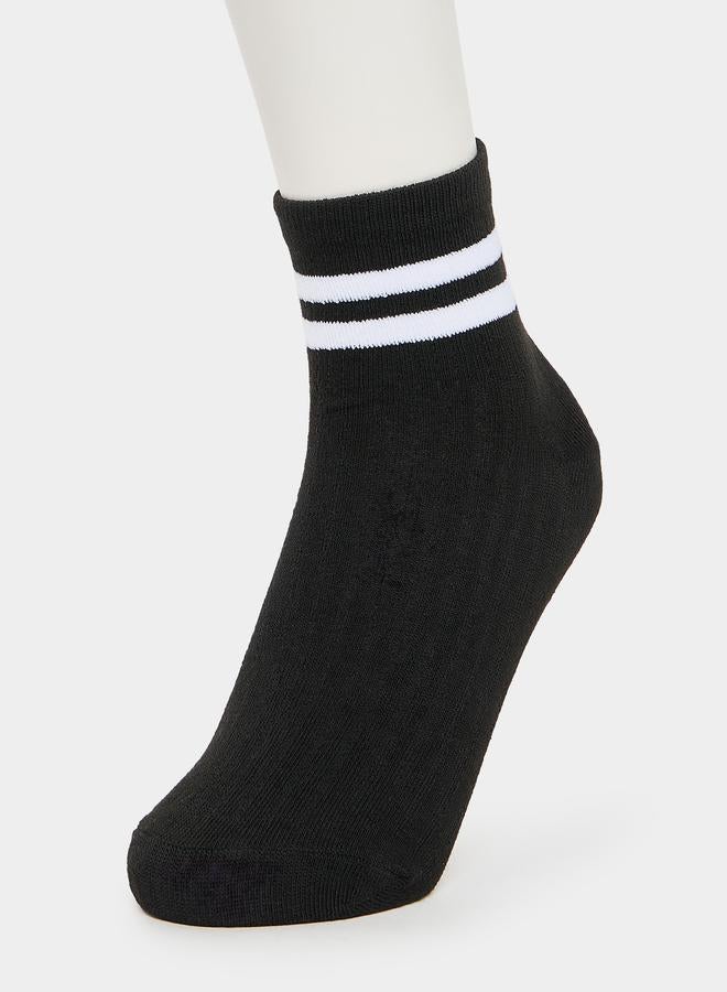 Styli Pack of 3 - Double Striped Socks  - Image 4