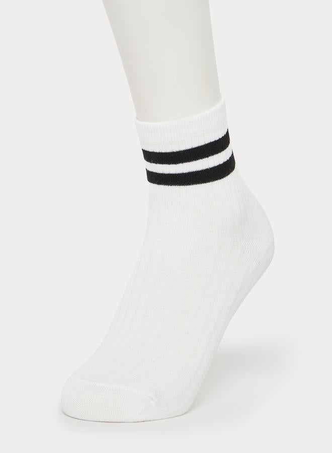Styli Pack of 3 - Double Striped Socks  - Image 2