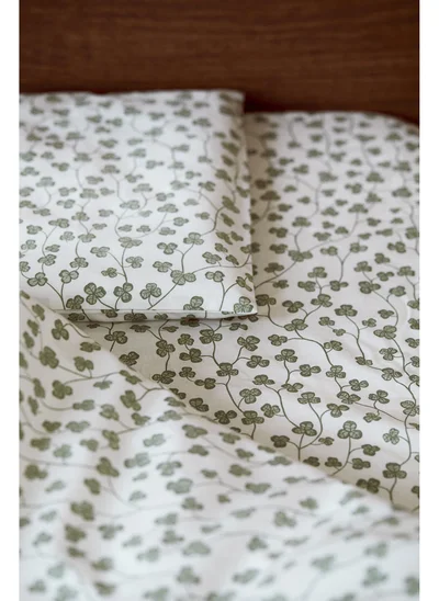 اتش اند ام Cot fitted sheet