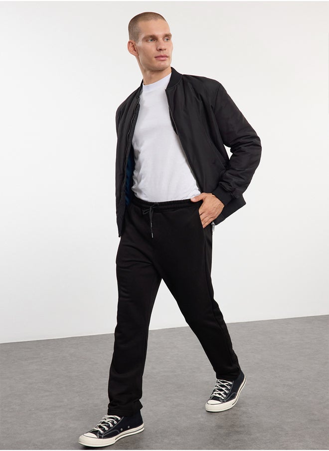 trendyol - Unisex Black Straight Fit Basic Sweatpants TMNAW25EA00022 - Image 1