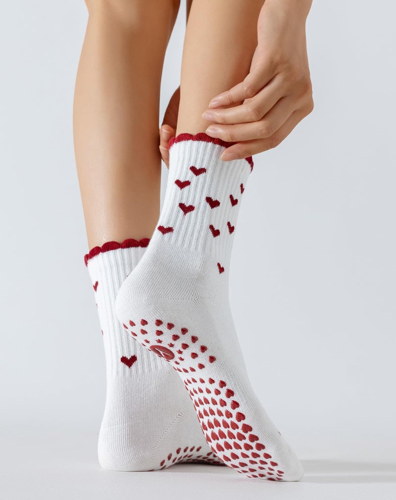Yawlsow Pilates Grip Socks for Women Yoga Grippy Socks Cute Barre Non Skid Athletic Crew Sticky Sock Workout Hospital (US, Alpha, One Size, Regular, Regular, 1 Pack-Red-Mini Heart) - Image 4