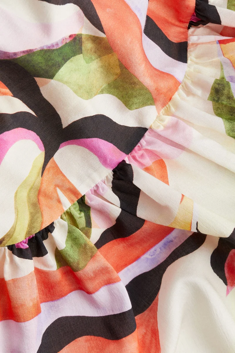 اتش اند ام فستان بتصميم