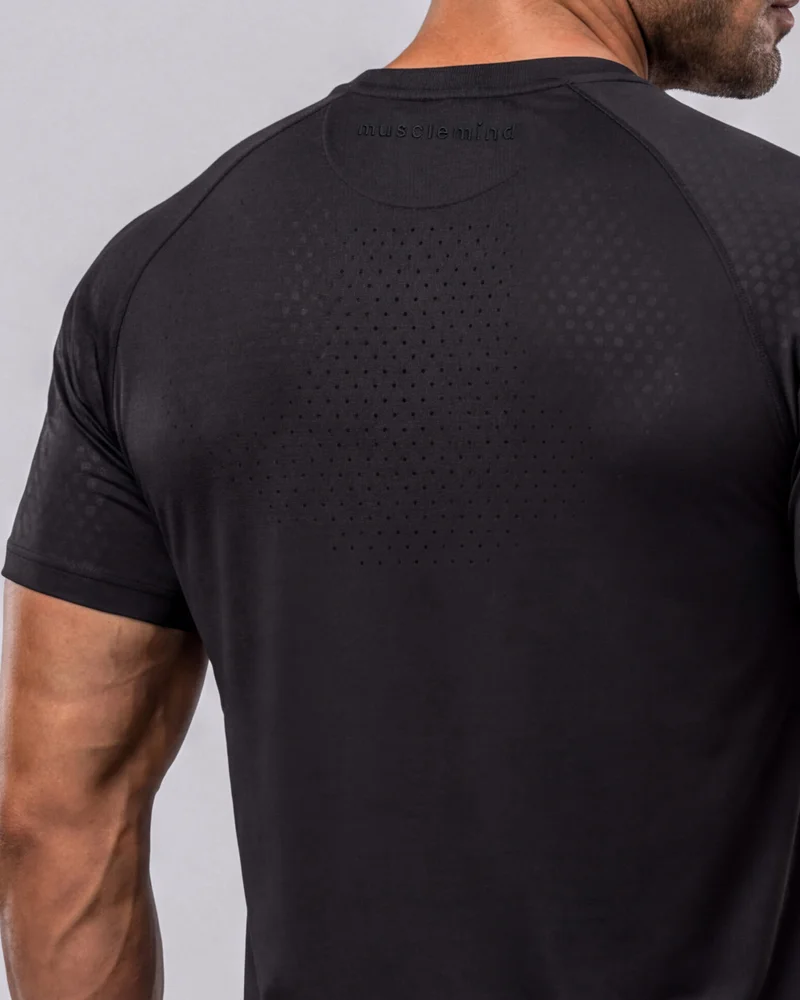 Musclemind Black Core Training Ultralight T-shirt for Men | Best Price UAE