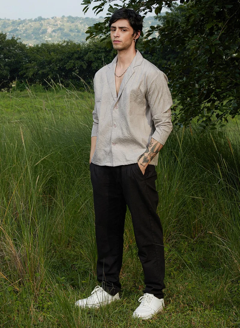 Campus Sutra Campus Sutra Men's Ecru Beige Wrinked Korean Oversized Shirt For Casual Wear | Lapel Collar | Long Sleeve | Button Closure | Oversized Shirt Crafted With Comfort Fit For Everyday Wear