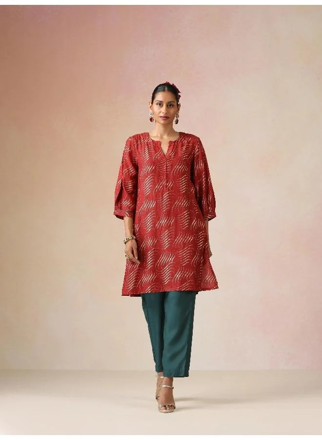 trueBrowns trueBrowns Red Rose-Gold Foil Print Muslin Silk Kurta Co-ord Set