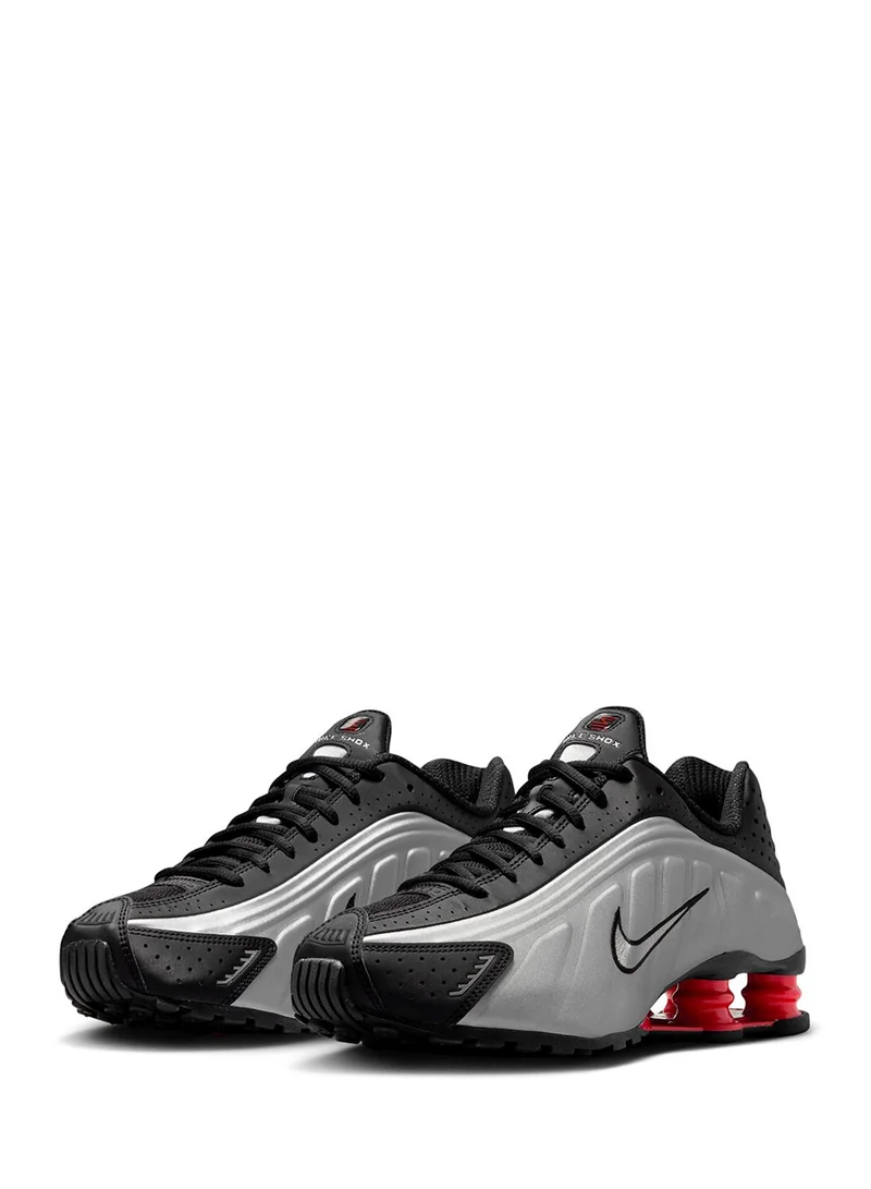 Nike Shox R4