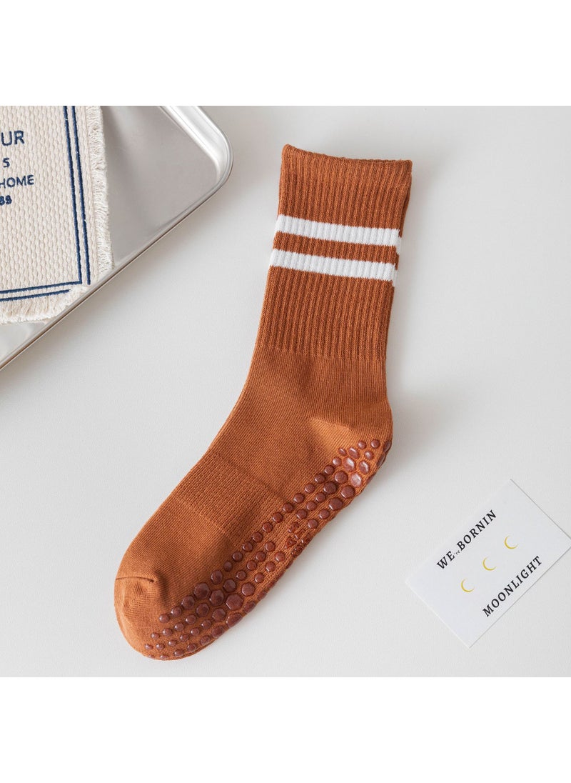 Generic - Professional Pilates Grip Socks - Mid-Calf Non-Slip Toe Yoga Socks Light blue - Image 1