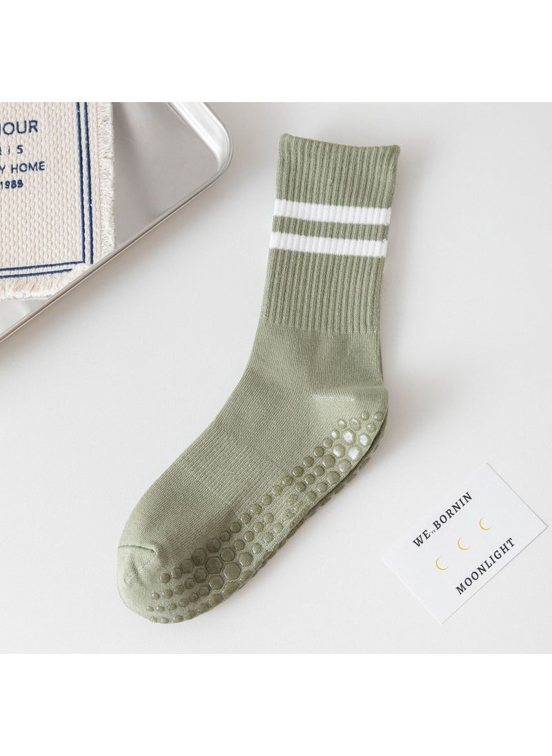 Generic - Professional Pilates Grip Socks - Mid-Calf Non-Slip Toe Yoga Socks Light blue - Image 1