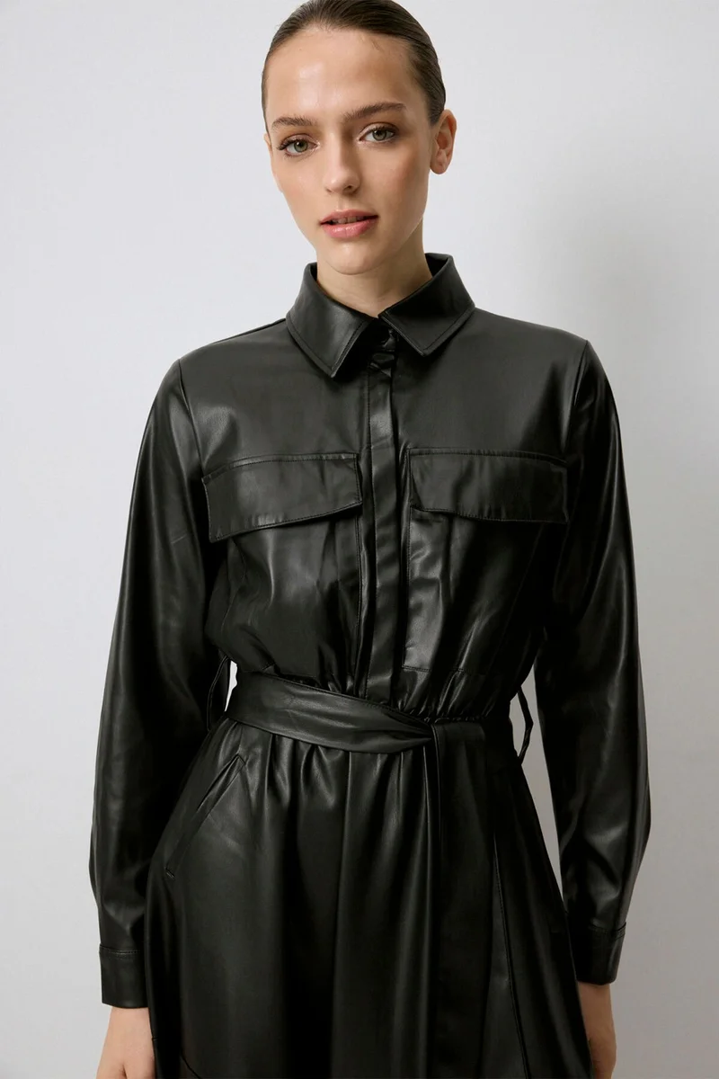 توتشي Long Leather Dress with Front Pockets