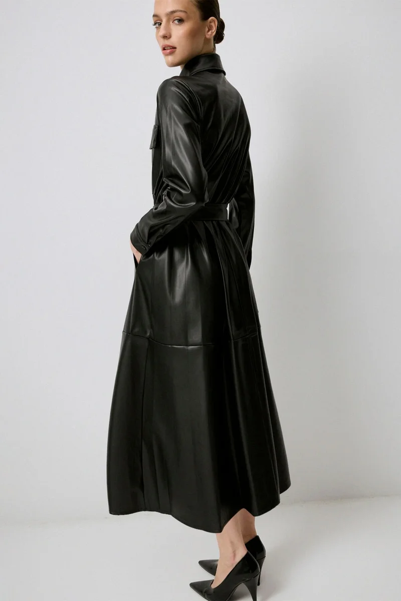 توتشي Long Leather Dress with Front Pockets