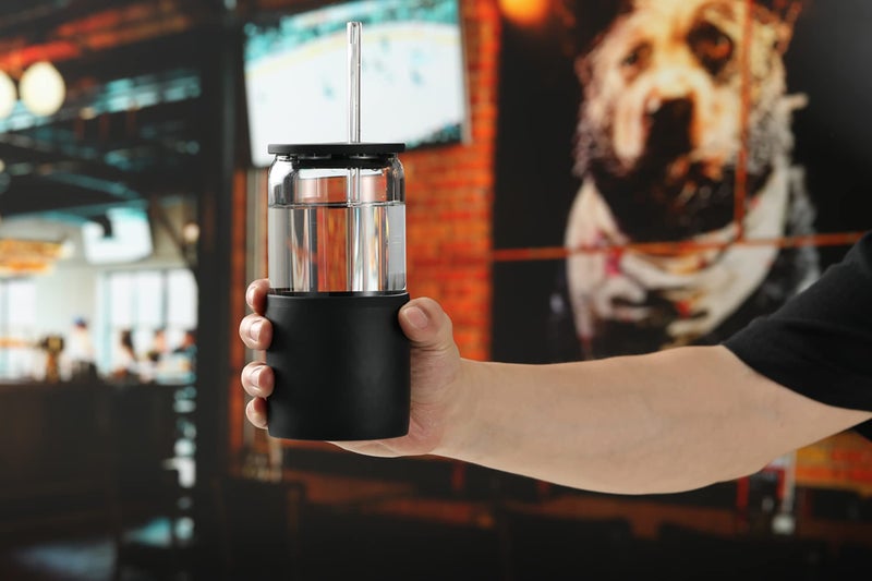 Sunseeke Glass Tumbler مع قش وغطاء 16 أوقية من القهوة الجليدية كوب من الأكمام السيليكون تنظيف فرش شرب الكريات للمياه المثلجة المثلجة - BPA Free -3pack - Image 5