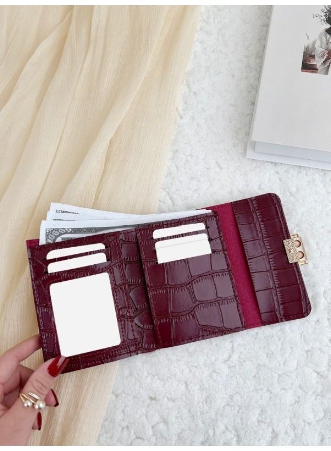 Small women's leather wallet with crocodile pattern and metal clasp - burgundy color - Image 2